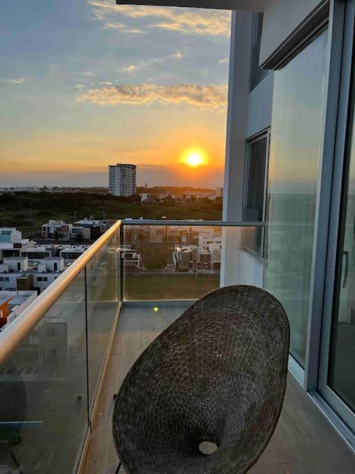 Mar Del Rio - Torre Peninsula - Playa Privada Apartman Conchal Kültér fotó
